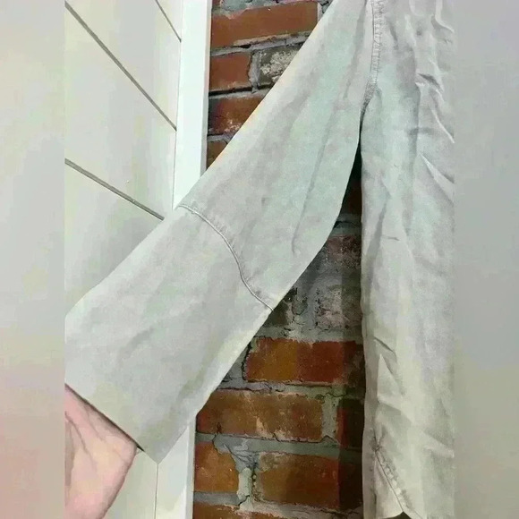 Anthropologie Cloth & Stone Acid Wash Hi-Lo Vneck Size Small - Picture 4 of 7